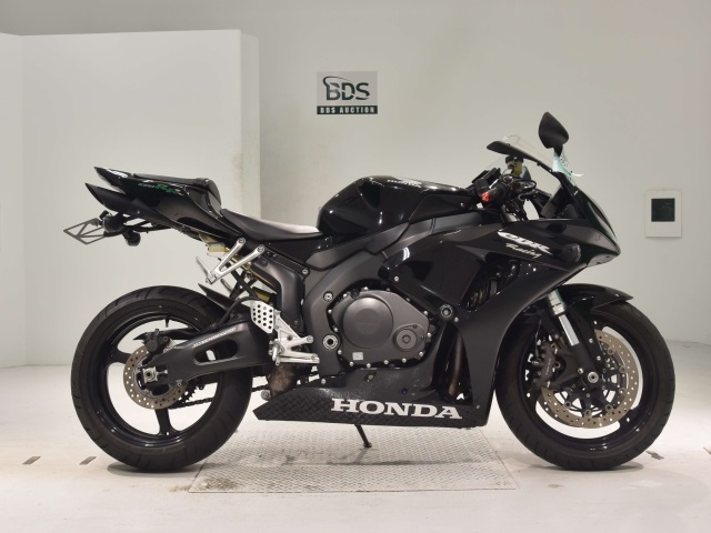 Honda CBR1000RR 2008