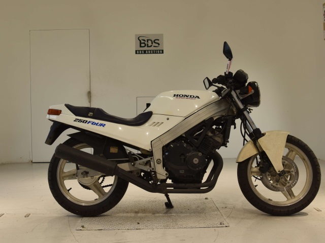 Honda CBR250F 1986