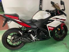 Yamaha YZF-R25 2016