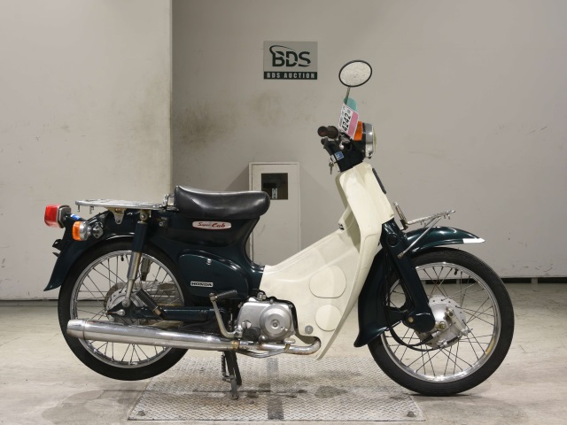 Honda C90 2005