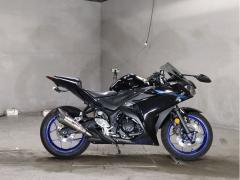 Yamaha YZF-R25 2015