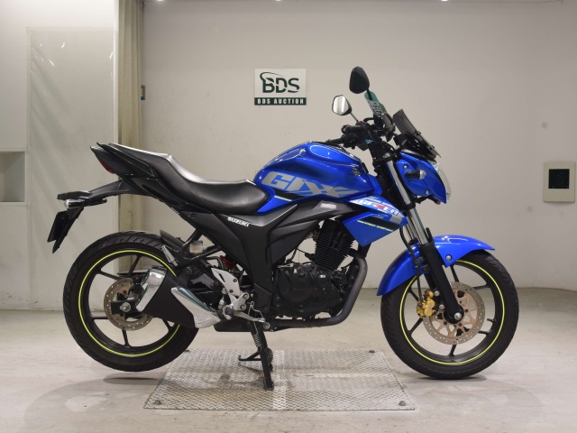 Suzuki GIXXER150