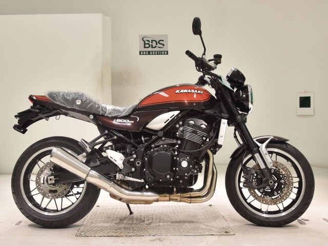 Kawasaki Z900RS 2018