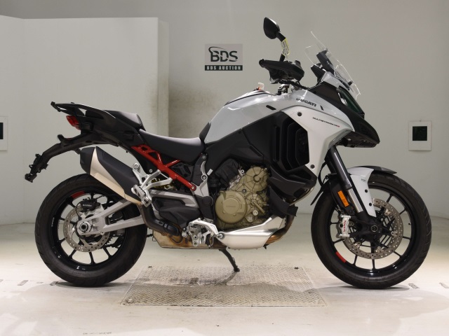 Ducati MULTISTRADA V4S 2024