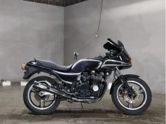 Kawasaki GPZ750