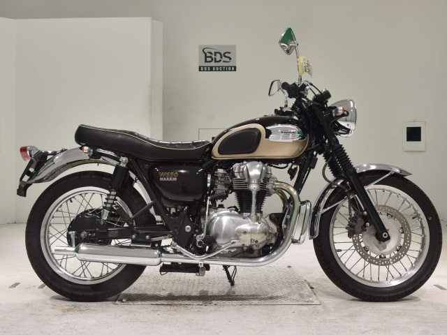 Kawasaki W650 2001
