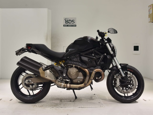 Ducati MONSTER 821 2015
