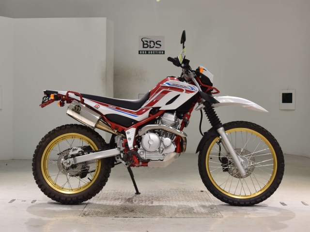 Yamaha SEROW XT250 2020