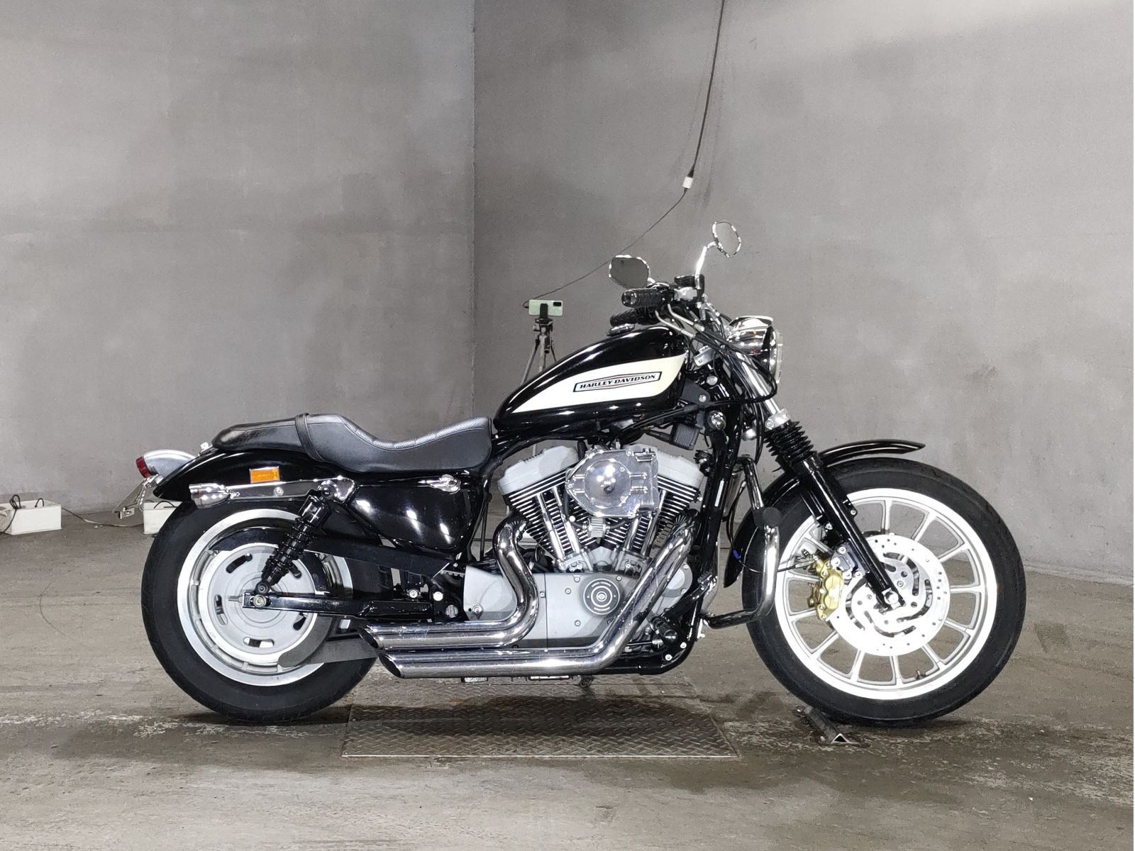 HD SPORTSTER XL1200R 2004