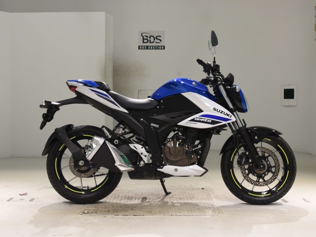 Suzuki GIXXER250