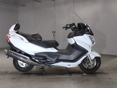 Suzuki SKYWAVE 650LX 2015