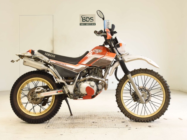 Yamaha SEROW XT225 2000