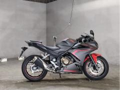 Honda CBR400R 2019