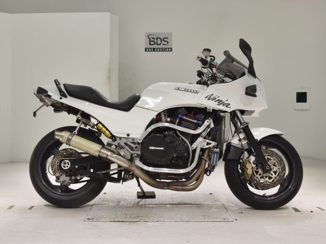 Kawasaki GPZ900R 1994