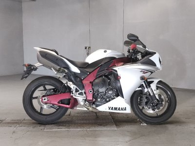 Yamaha YZF-R1 2012