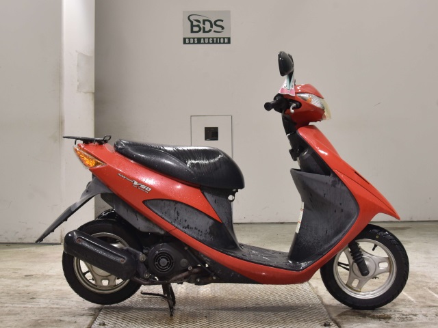 Suzuki ADDRESS V50