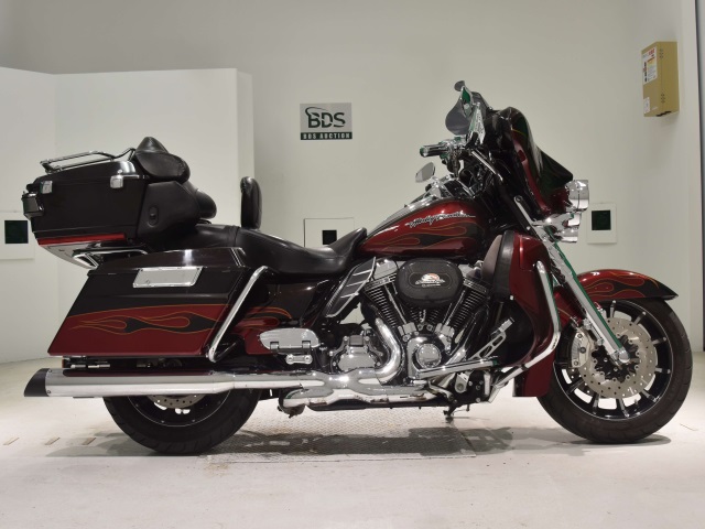 HD ELECTRA GLIDE FLHTCUSE1800 2011