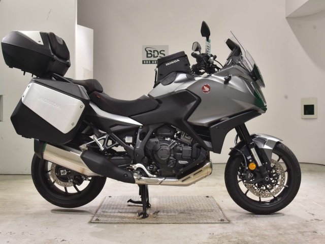 Honda NT1100 2022