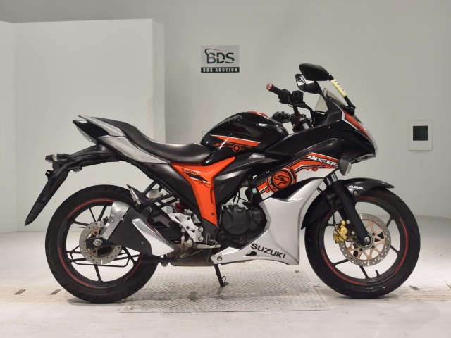 Suzuki GIXXER150SF 2017