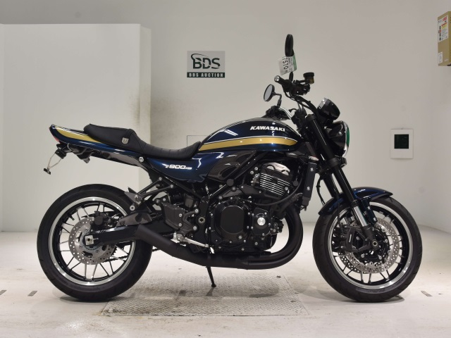 Kawasaki Z900RS 2022