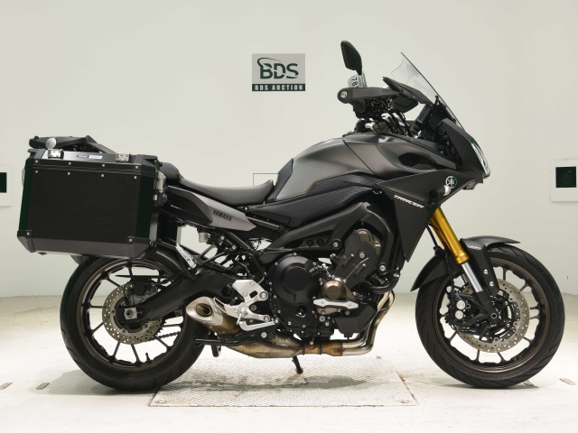 Yamaha MT-09 TRACER 2016