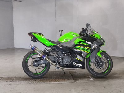 Kawasaki NINJA400 2018