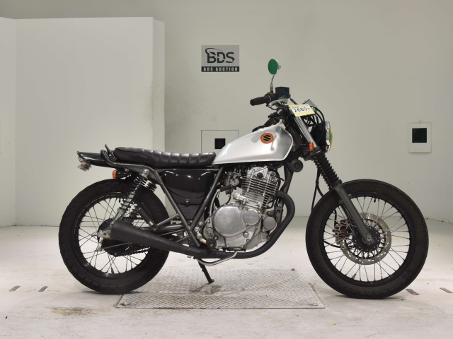 Suzuki GRASSTRACKER BIGBOY 2000