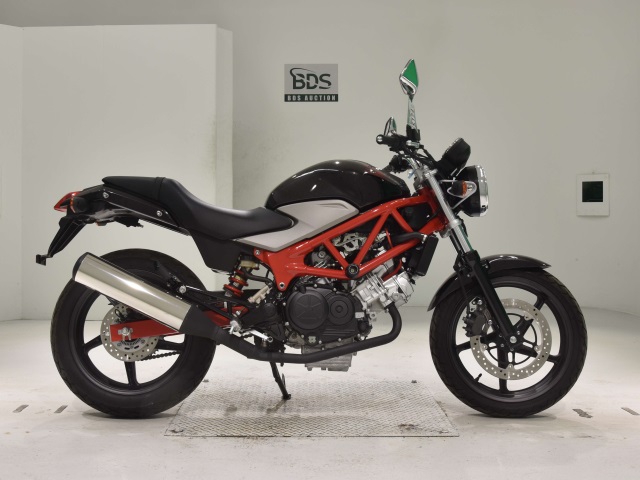 Honda VTR250 2011