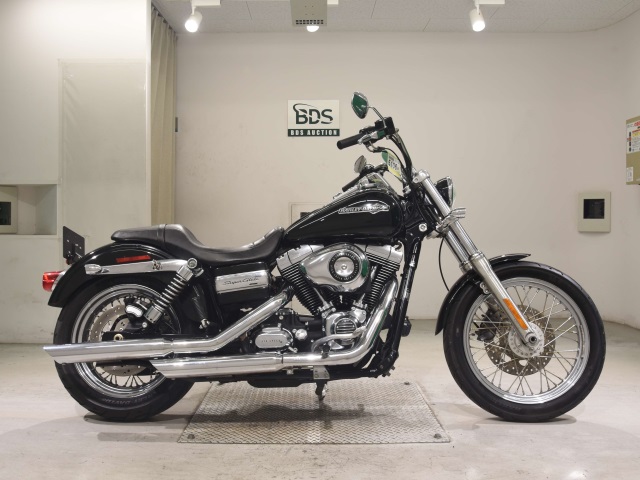 HD SUPER GLIDE FXDC1580 2011