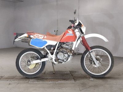Honda XLR250R 1990