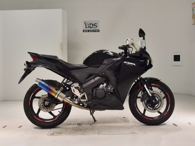 Honda CBR125R 2013