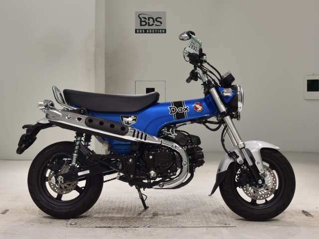 Honda DAX125 2022