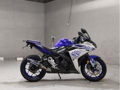 Yamaha YZF-R25 2016