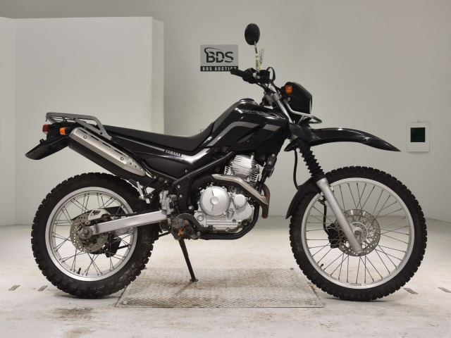 Yamaha SEROW XT250 2006