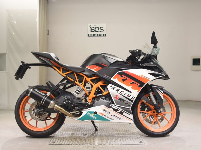 KTM RC 390 2016