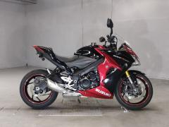 Suzuki GSX-S1000F 2017