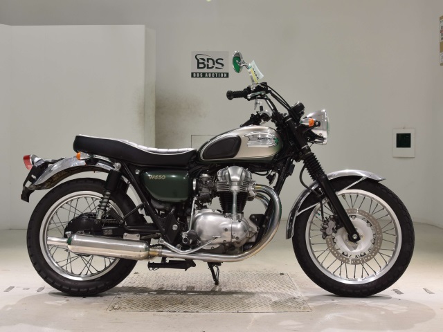 Kawasaki W650 2010