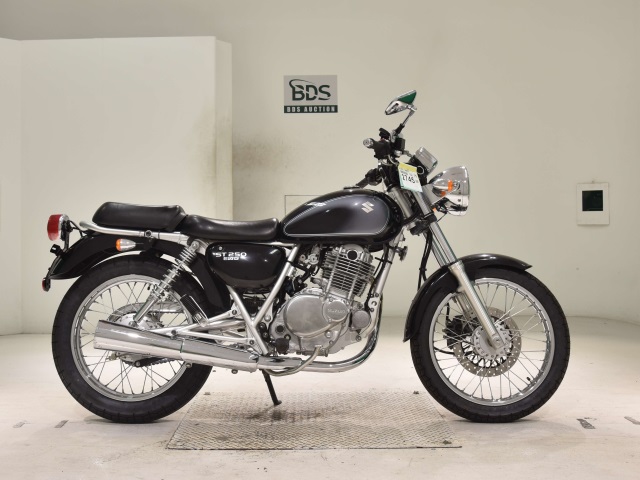 Suzuki ST250E