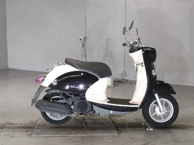 Yamaha VINO50 2011