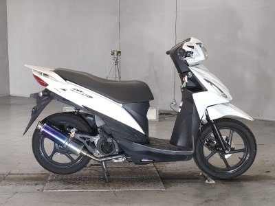 Suzuki ADDRESS V110