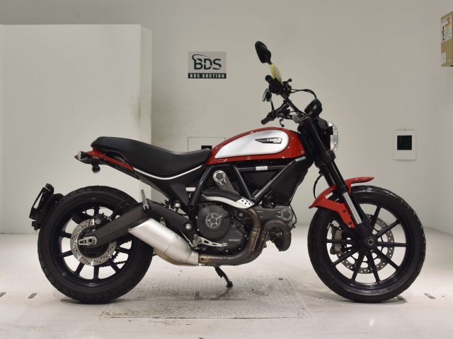 Ducati SCRAMBLER 803 ICON 2015