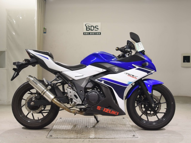Suzuki GSX250R