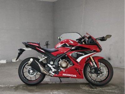 Honda CBR400R 2025