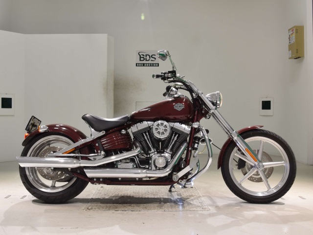 HD ROCKER C FXCWC1580 2009