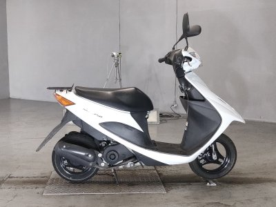 Suzuki ADDRESS V50