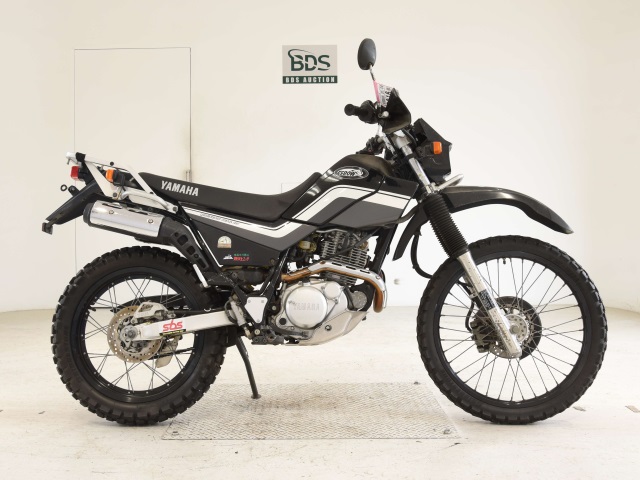 Yamaha SEROW XT225 2003