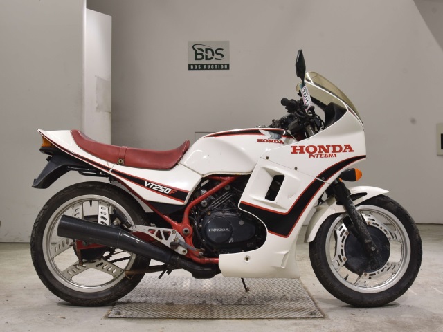Honda VT250FC INTEGRA 1983