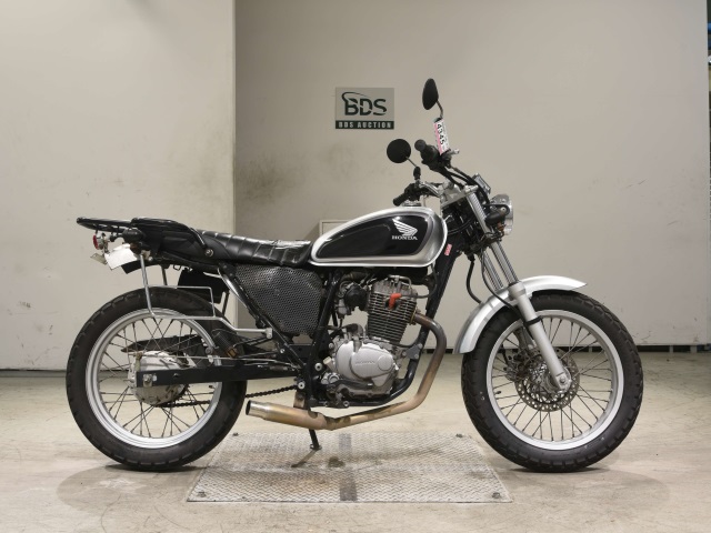 Honda CB223S 2008