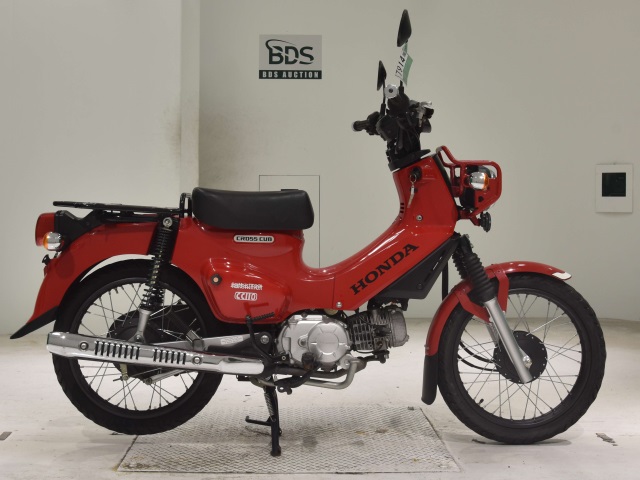 Honda CC110 CROSSCUB 2018