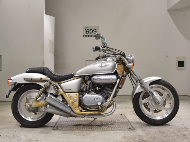 Honda MAGNA250 2001